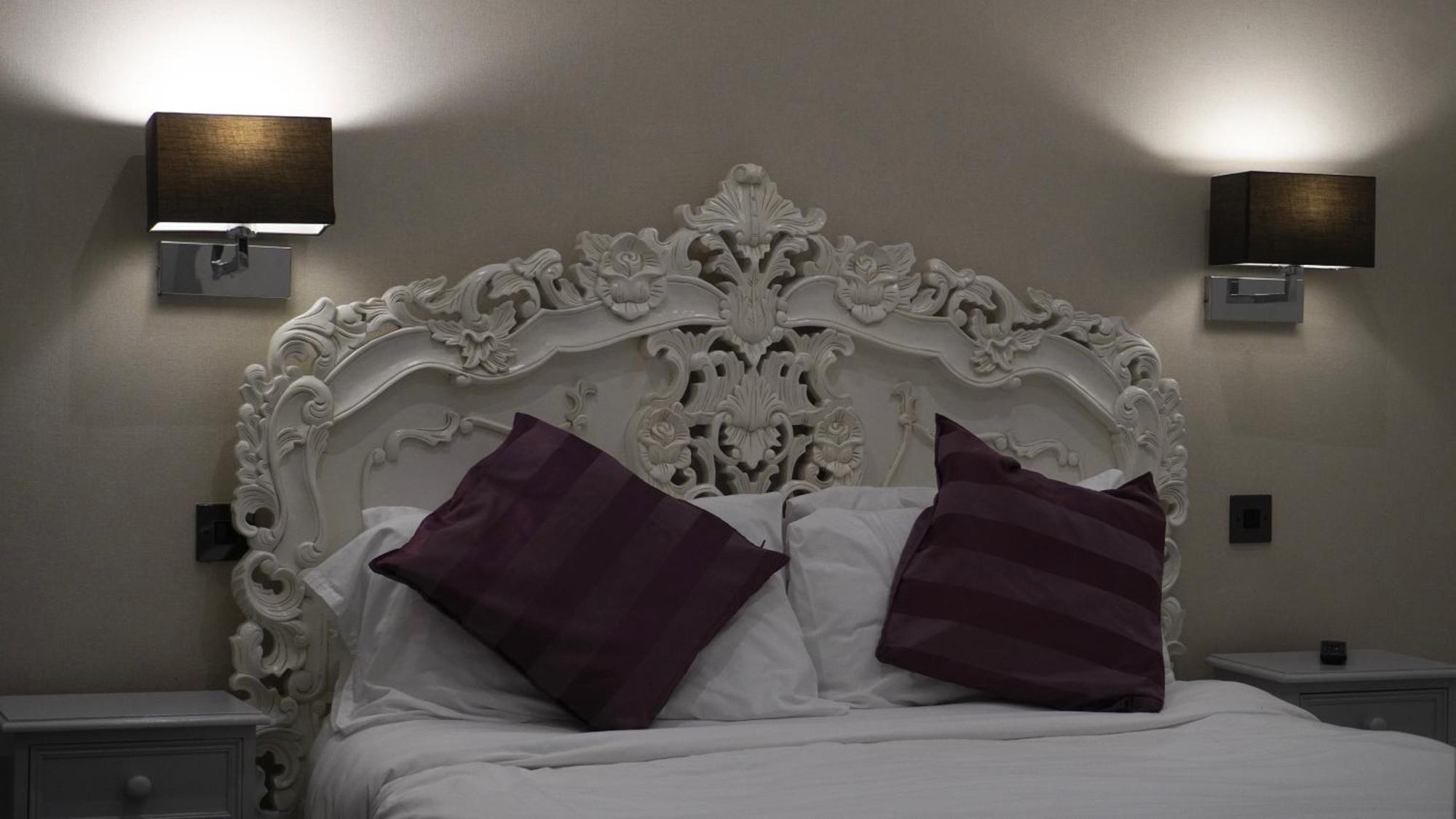 The Bell Shifnal Hotel Luaran gambar