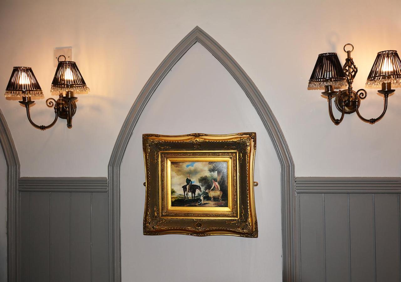 The Bell Shifnal Hotel Luaran gambar